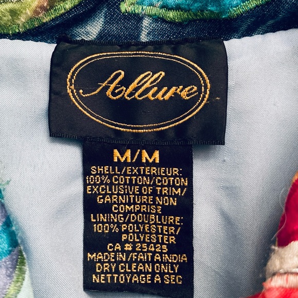 Vtg Allure Embroidered Jacket Size M Lined Buttons Floral Some wear see photos - Picture 6 of 7